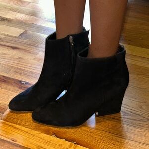 Sam Edelman Black Ankle Booties Sleek Design